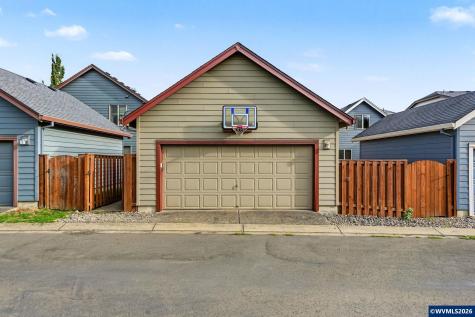 315 Flame Tree Lane NW Albany OR 97321