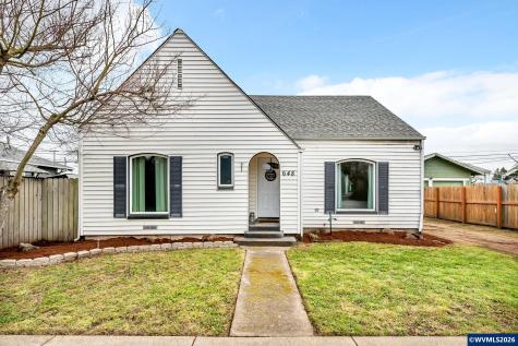 648 Juniper Street Junction City OR 97448