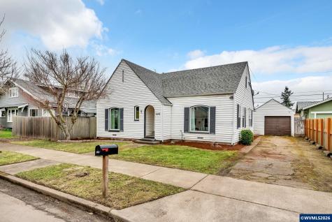 648 Juniper Street Junction City OR 97448