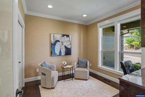 822 Majestic View Avenue SE Salem OR 97306