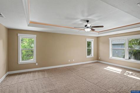 822 Majestic View Avenue SE Salem OR 97306