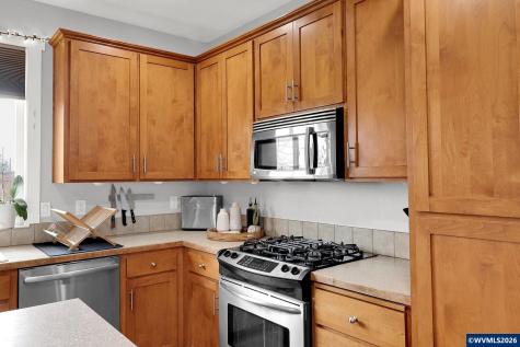 3730 Hemlock Place SE Albany OR 97322