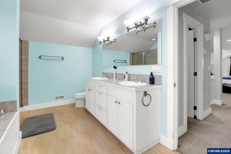 3730 Hemlock Place SE Albany OR 97322