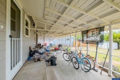 926 11th Avenue SW Albany OR 97321