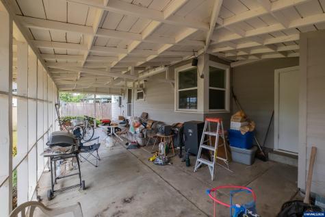 926 11th Avenue SW Albany OR 97321