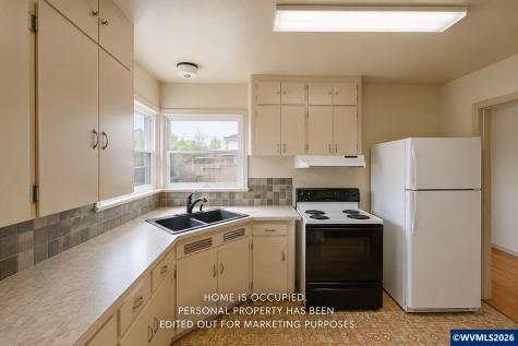 926 11th Avenue SW Albany OR 97321