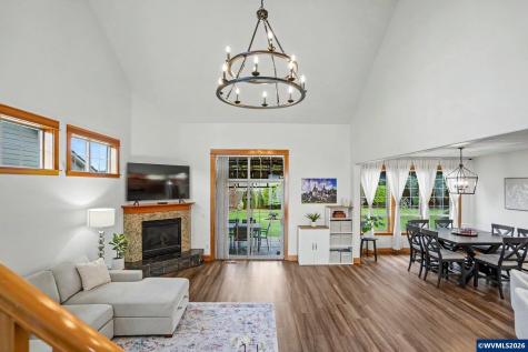 225 SW Hendricks Street Sublimity OR 97385