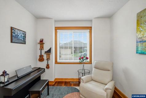 225 SW Hendricks Street Sublimity OR 97385