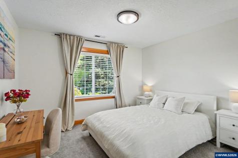 225 SW Hendricks Street Sublimity OR 97385