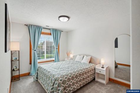 225 SW Hendricks Street Sublimity OR 97385