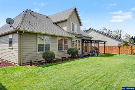 225 SW Hendricks Street Sublimity OR 97385