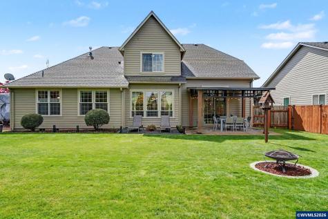225 SW Hendricks Street Sublimity OR 97385