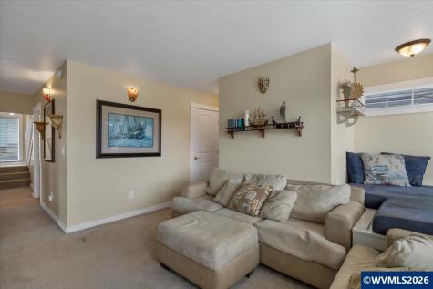 25 NE Clarke Street Depoe Bay OR 97341