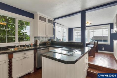 25 NE Clarke Street Depoe Bay OR 97341