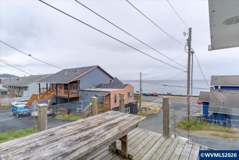 25 NE Clarke Street Depoe Bay OR 97341