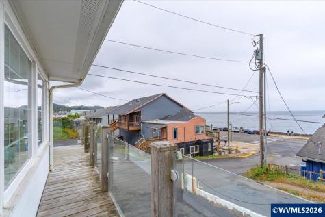 25 NE Clarke Street Depoe Bay OR 97341
