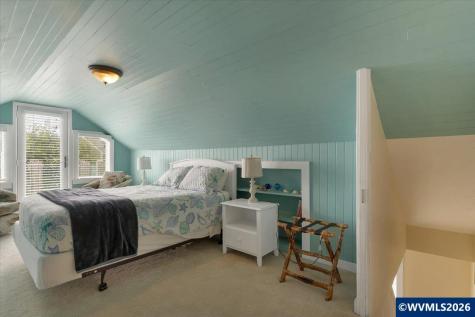25 NE Clarke Street Depoe Bay OR 97341