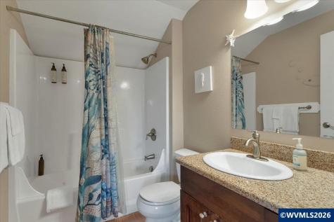 25 NE Clarke Street Depoe Bay OR 97341