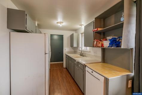 31666 S 5th Street Lebanon OR 97355
