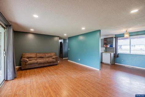 31666 S 5th Street Lebanon OR 97355