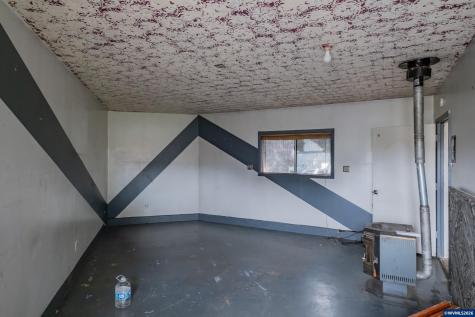 31666 S 5th Street Lebanon OR 97355