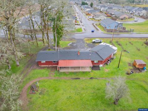 31666 S 5th Street Lebanon OR 97355