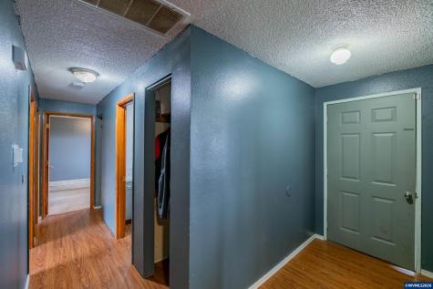 31666 S 5th Street Lebanon OR 97355