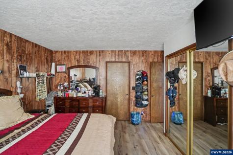 21951 S Highway 99e Canby OR 97013