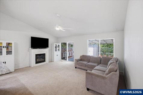 430 Burlwood Avenue Monmouth OR 97361