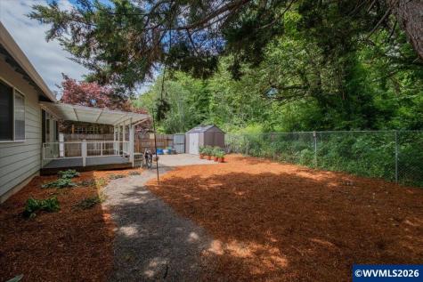 430 Burlwood Avenue Monmouth OR 97361