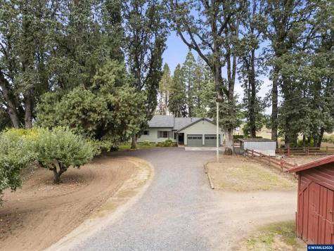 18746 Butteville Road NE Aumsville OR 97002