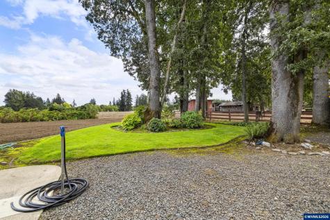 18746 Butteville Road NE Aumsville OR 97002