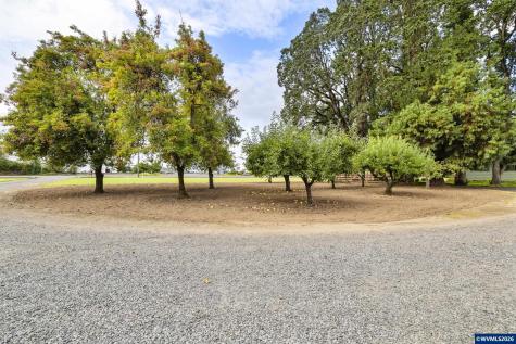 18746 Butteville Road NE Aumsville OR 97002