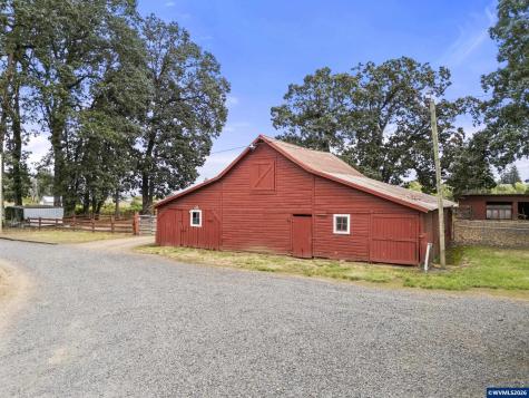 18746 Butteville Road NE Aumsville OR 97002