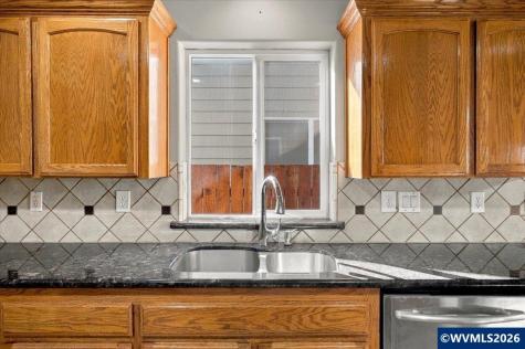 4737 Conrad Street NE Salem OR 97305