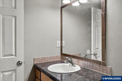 4737 Conrad Street NE Salem OR 97305