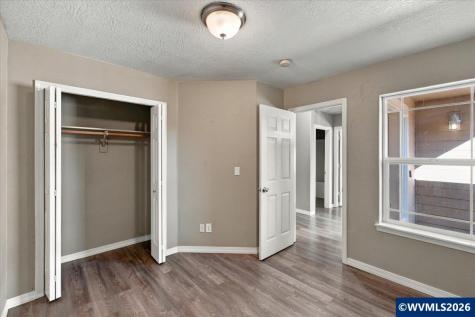 4737 Conrad Street NE Salem OR 97305
