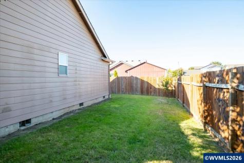 4737 Conrad Street NE Salem OR 97305