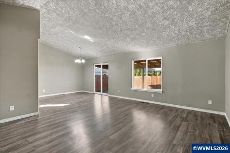 4737 Conrad Street NE Salem OR 97305