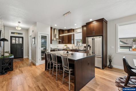 1776 Juniper Butte Avenue SE Salem OR 97306