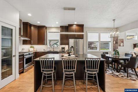 1776 Juniper Butte Avenue SE Salem OR 97306