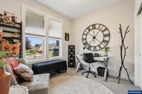 1776 Juniper Butte Avenue SE Salem OR 97306