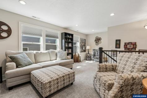 1776 Juniper Butte Avenue SE Salem OR 97306