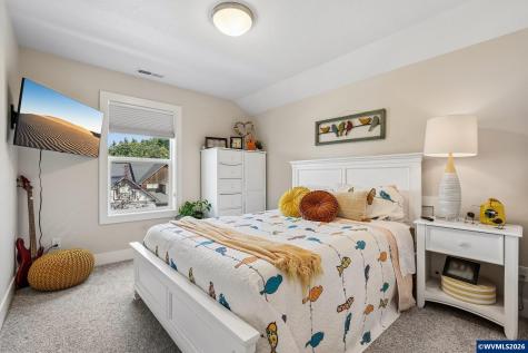 1776 Juniper Butte Avenue SE Salem OR 97306