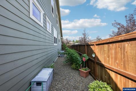 1776 Juniper Butte Avenue SE Salem OR 97306