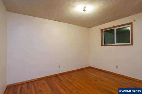3158 19th Place NW Salem OR 97304