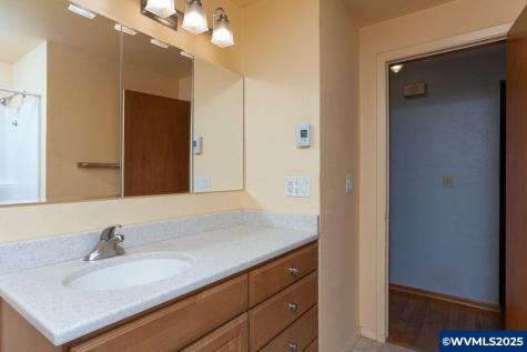 3158 19th Place NW Salem OR 97304