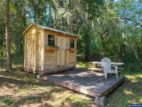 26586 Fudge Road Alsea OR 97324