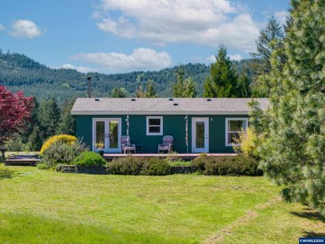 26586 Fudge Road Alsea OR 97324
