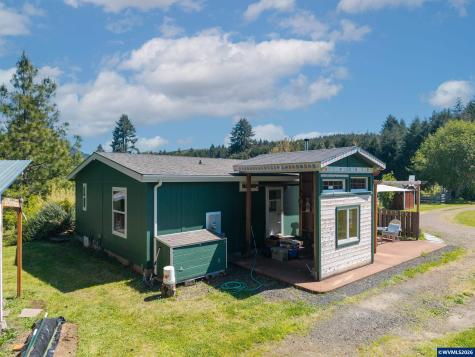 26586 Fudge Road Alsea OR 97324
